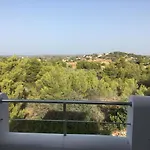 La Fontaine - 4,200sqm Of Privacy & Luxurious To *