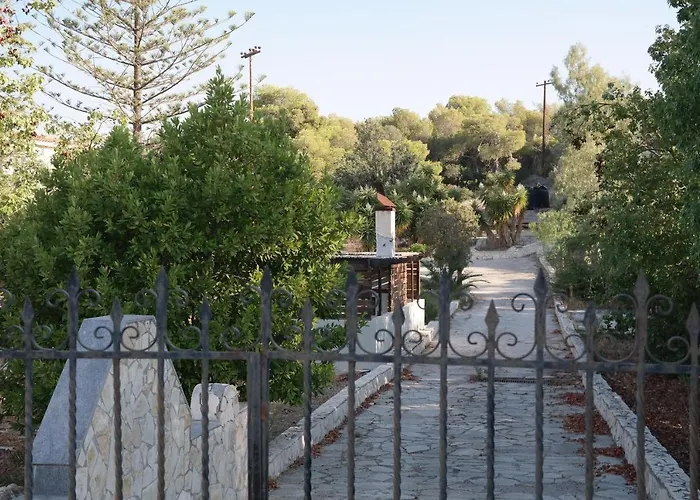 La Fontaine - 4,200sqm Of Privacy & Luxurious To Porto Heli