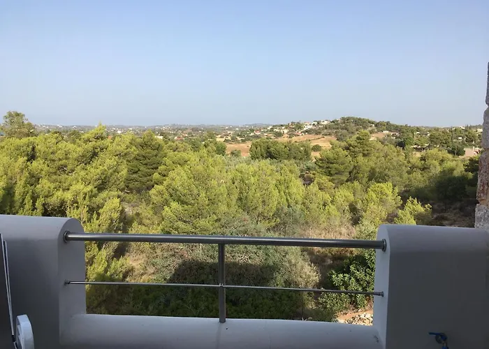 La Fontaine - 4,200sqm Of Privacy & Luxurious To *