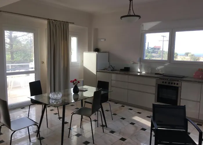 La Fontaine - 4,200sqm Of Privacy & Luxurious To